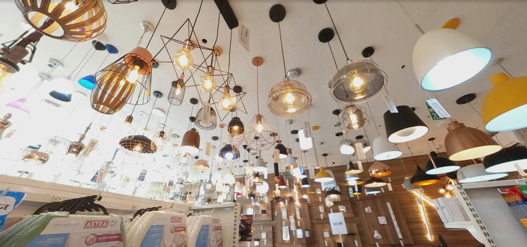 Iluminação decorativa na Luz & Cia